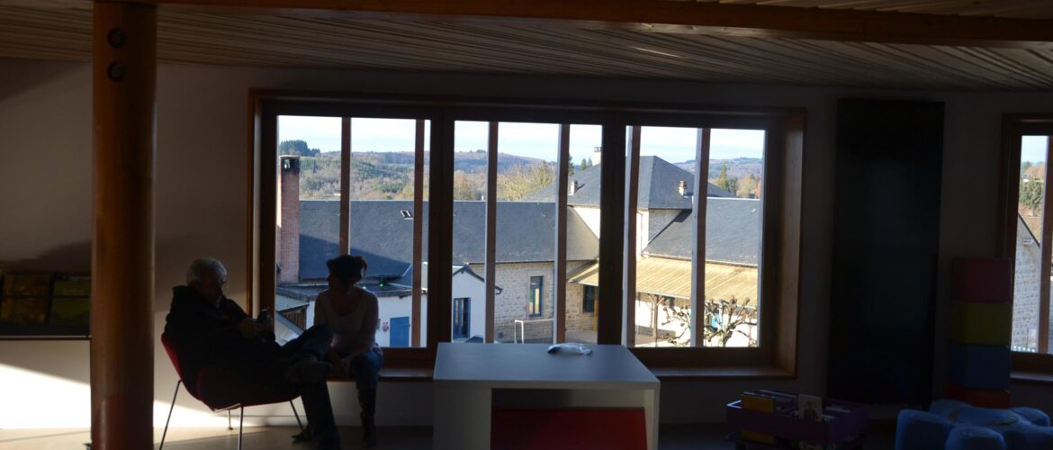 R&eacute;am&eacute;nagement biblioth&egrave;que &agrave; Peyrat le Ch&acirc;teau (87)_2