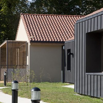Cr&egrave;che et Bureaux &agrave; Chateauponsac (87)