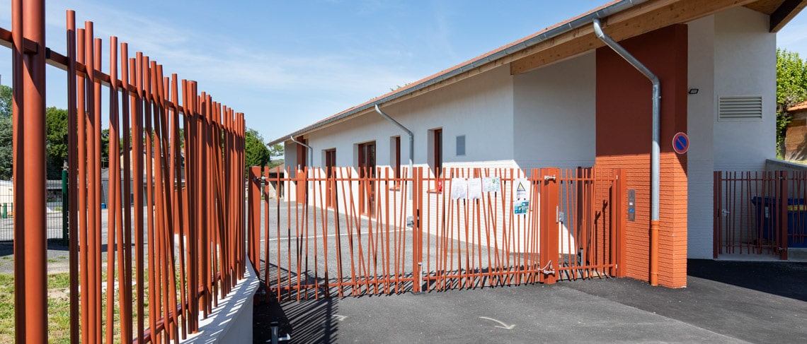Restaurant scolaire – Salles Classes HQE PEYRILHAC_0